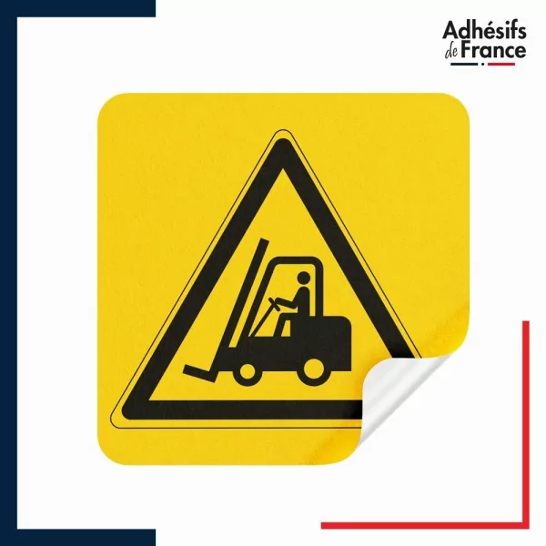 sticker autocollant danger passage véhicule de manutention